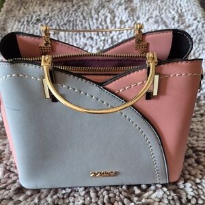 ZZMY Pink and Blue/Grey Design with Gold Accents Women's Bag
